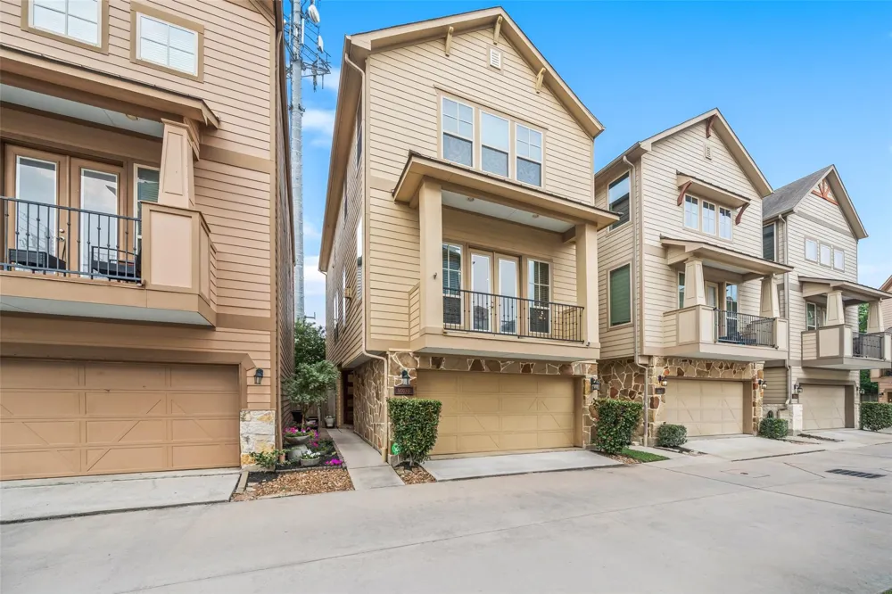 6005 Kansas Street #B Houston, TX 77007
