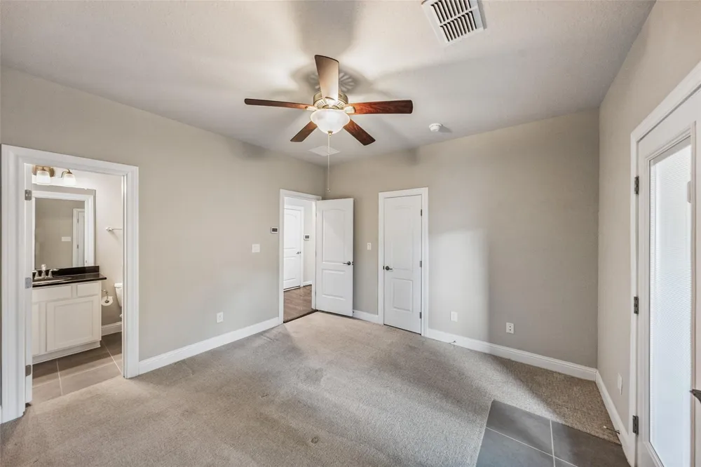 6005 Kansas Street #B Houston, TX 77007
