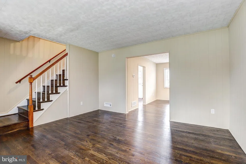 3323 WALLFORD DRIVE Baltimore, MD 21222