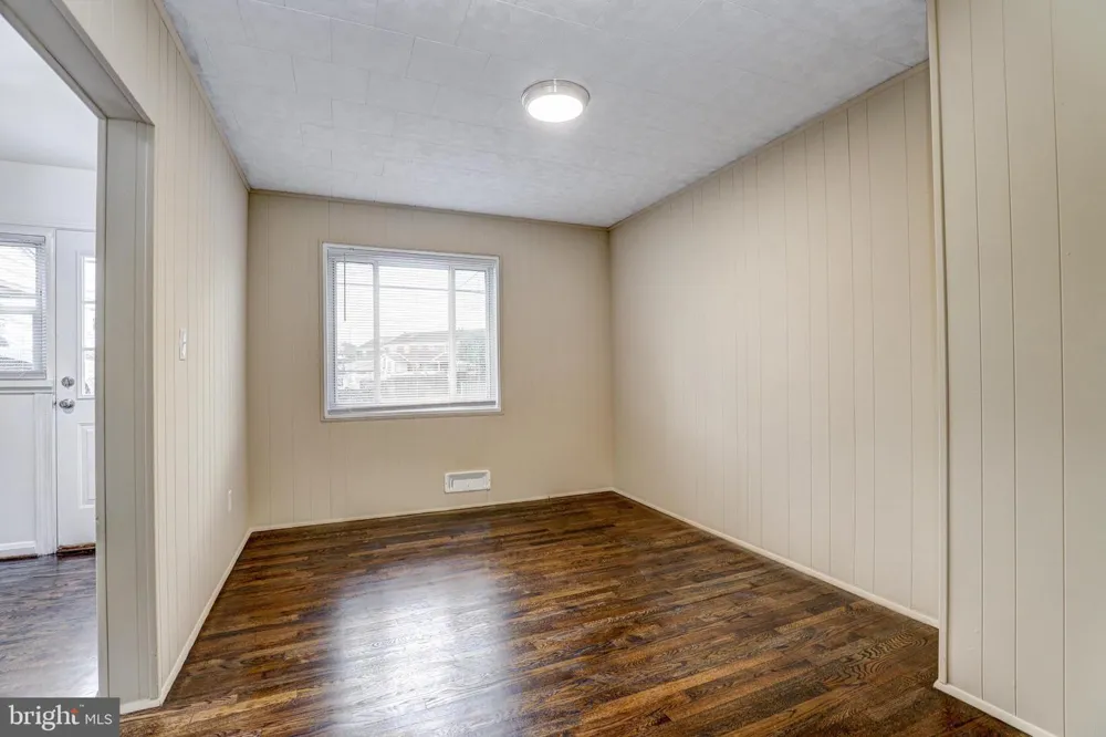 3323 WALLFORD DRIVE Baltimore, MD 21222