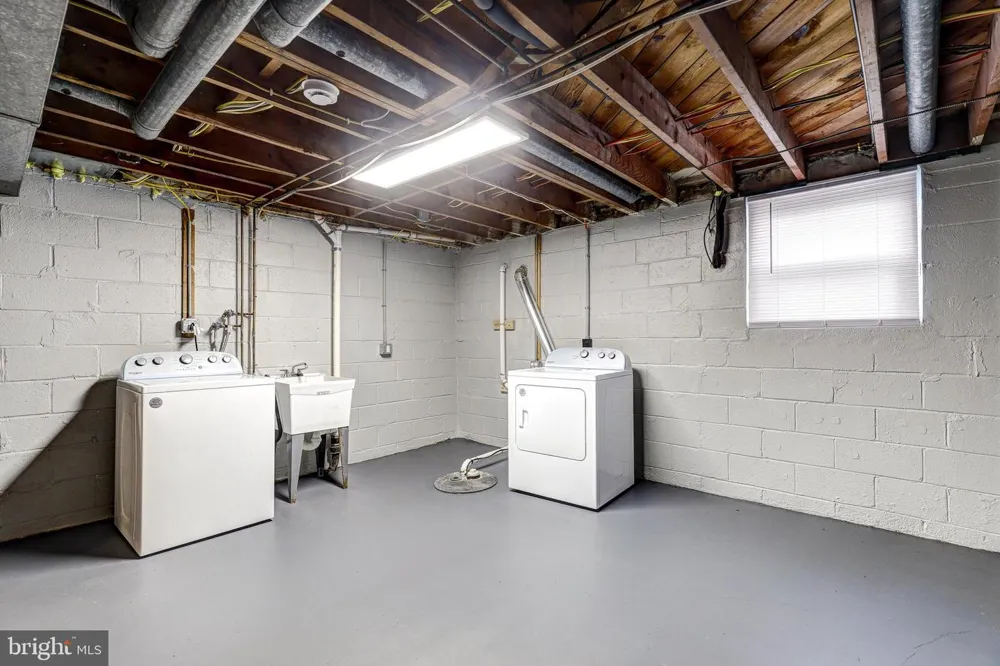 3323 WALLFORD DRIVE Baltimore, MD 21222