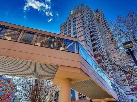 109 Campau Circle NW