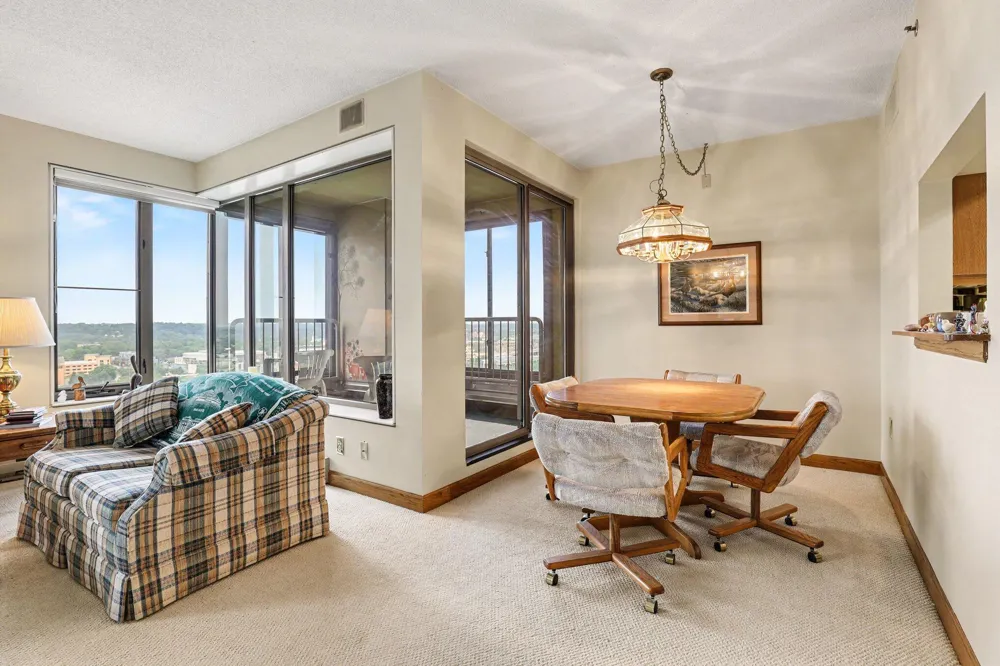 109 Campau Circle NW Grand Rapids City, MI 49503