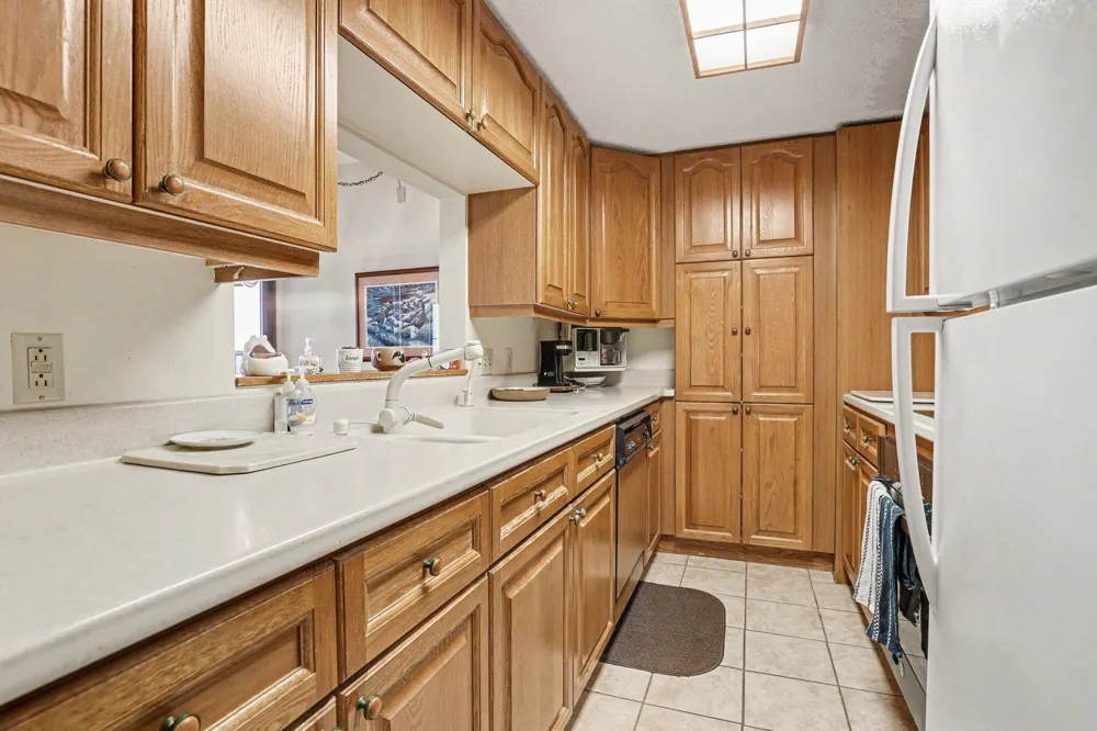 109 Campau Circle NW Grand Rapids City, MI 49503