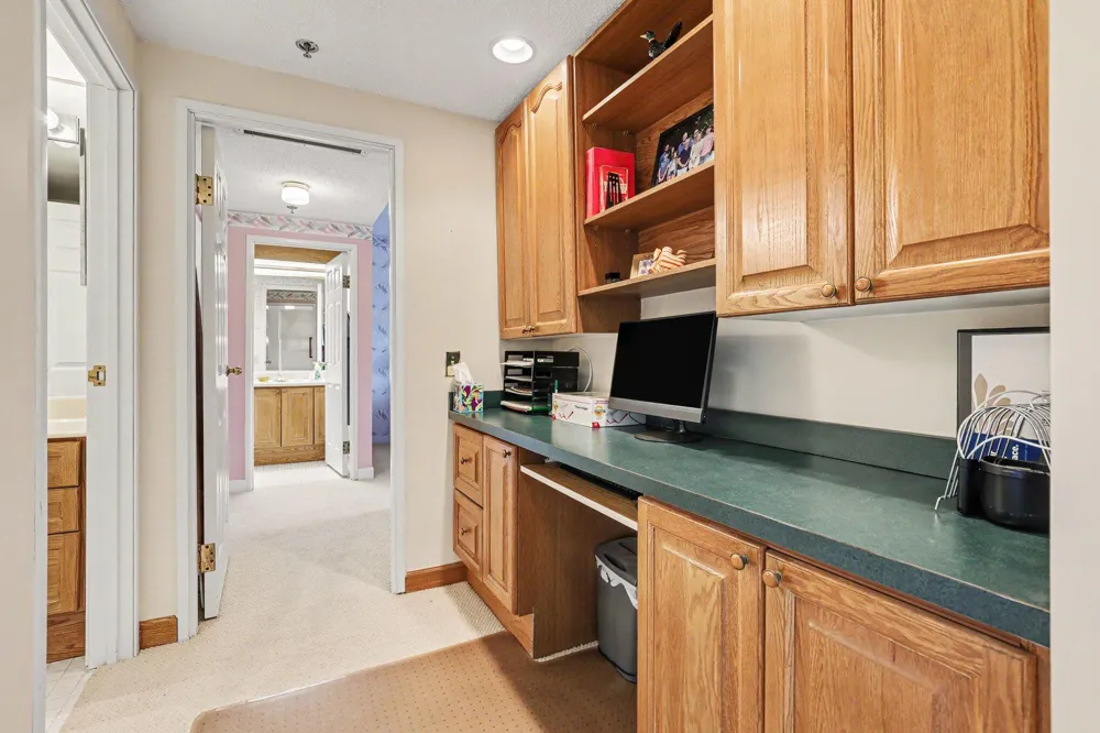 109 Campau Circle NW Grand Rapids City, MI 49503