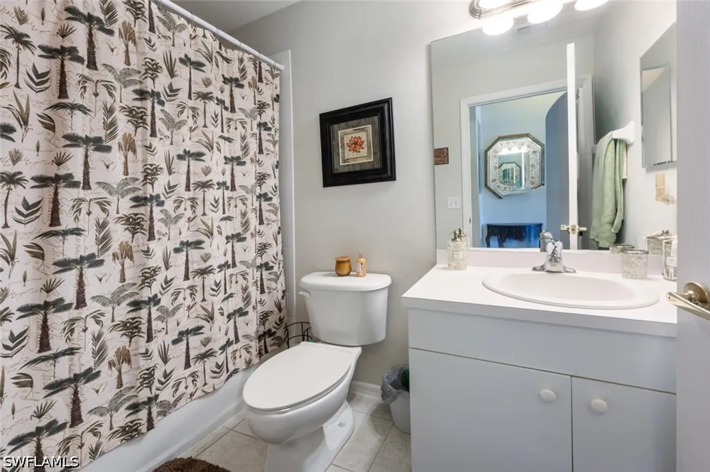 Cypress Trace Circle #202 Naples, FL 34119