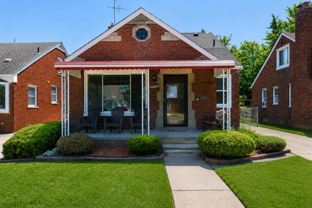 15640 Stricker Avenue Eastpointe, MI 48021