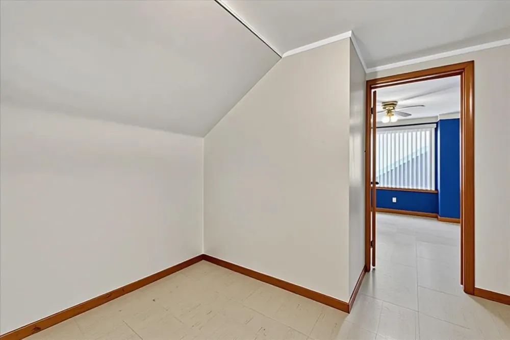 15640 Stricker Avenue Eastpointe, MI 48021