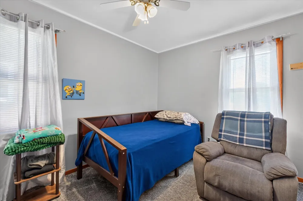 15640 Stricker Avenue Eastpointe, MI 48021