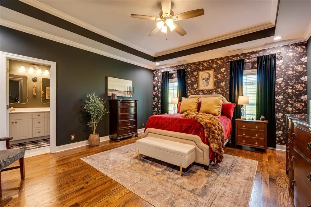 1301 Whiteside Hill Rd Wartrace, TN 37183