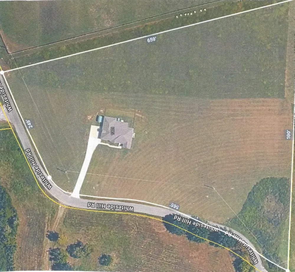 1301 Whiteside Hill Rd Wartrace, TN 37183