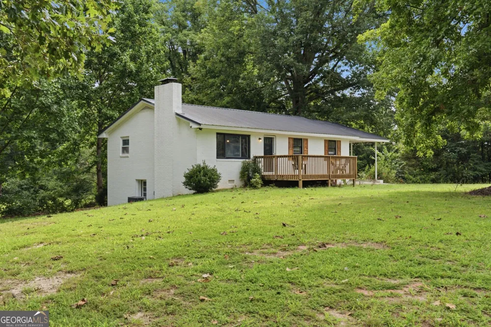 918 Sims Harris RD Lula, GA 30554