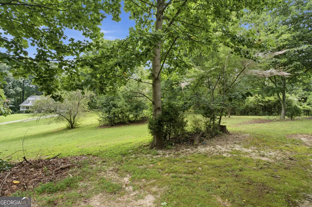 918 Sims Harris RD Lula, GA 30554