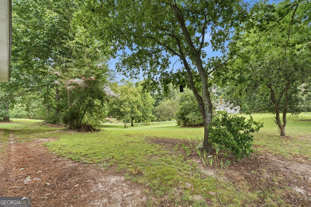 918 Sims Harris RD Lula, GA 30554