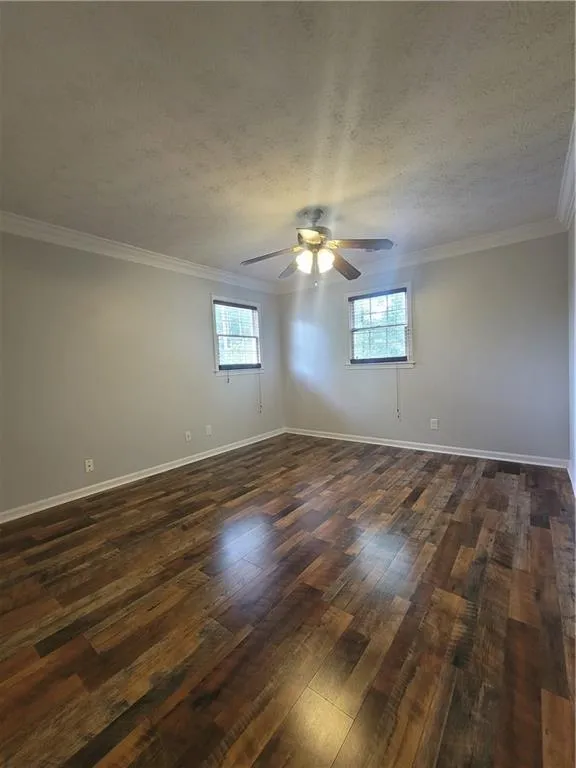 4641 Lucerne Valley Rd SW Lilburn, GA 30047