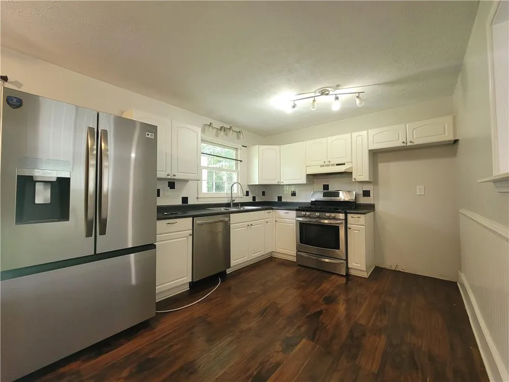 4641 Lucerne Valley Rd SW Lilburn, GA 30047