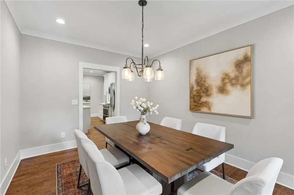 859 East Avenue Scottdale, GA 30079