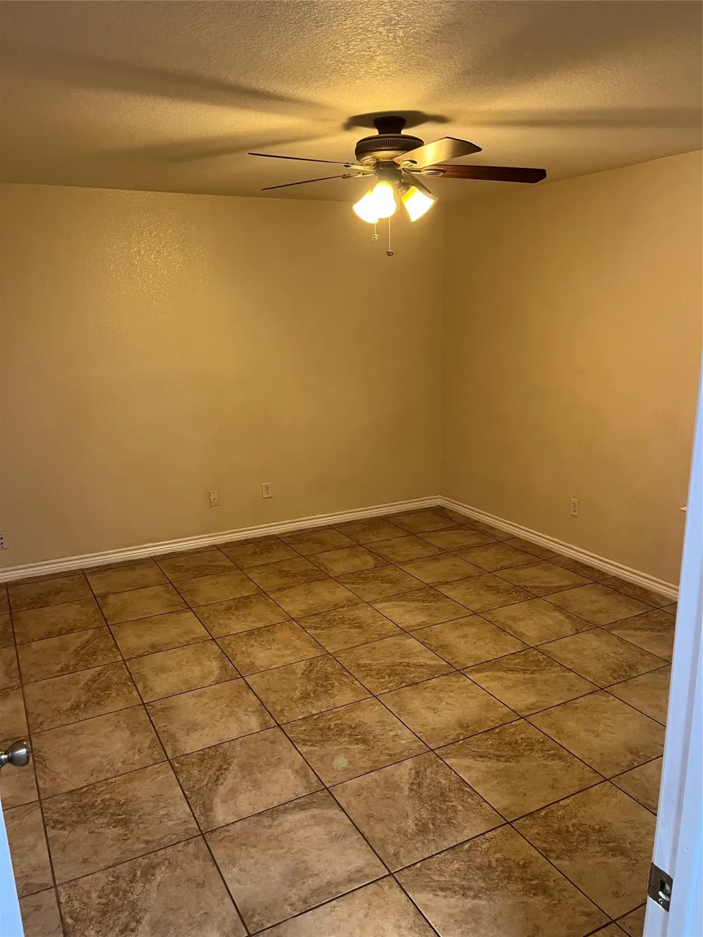 3001 Pueblo Trail Lake Worth, TX 76135