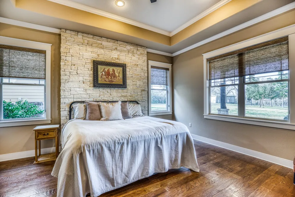 6892 Palm Rd Sealy, TX 77474