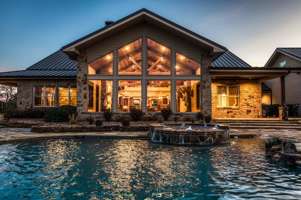 6892 Palm Rd Sealy, TX 77474