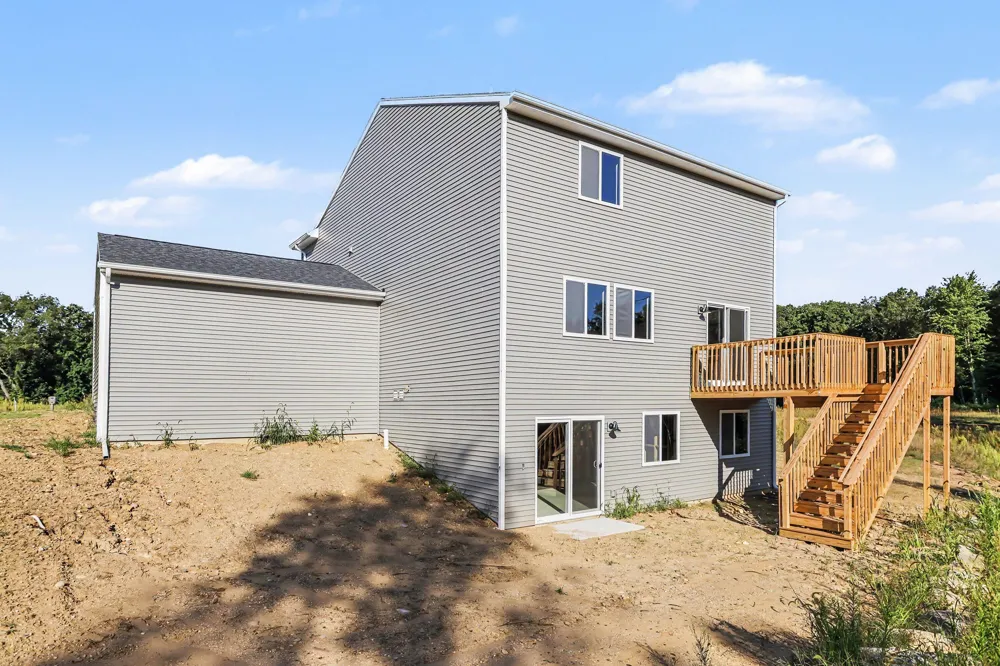 18370 Loganwood Trail Battle Creek, MI 49014