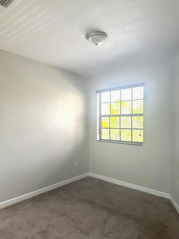 5887 NW 56th Place #5887 Tamarac, FL 33319