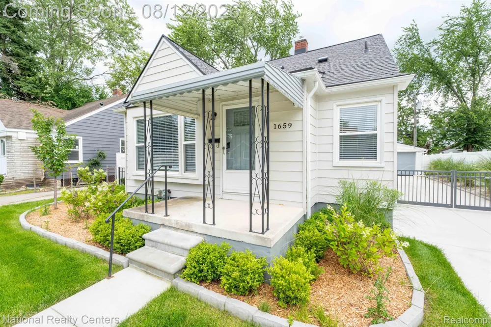 1659 Princeton Road Berkley City, MI 48072