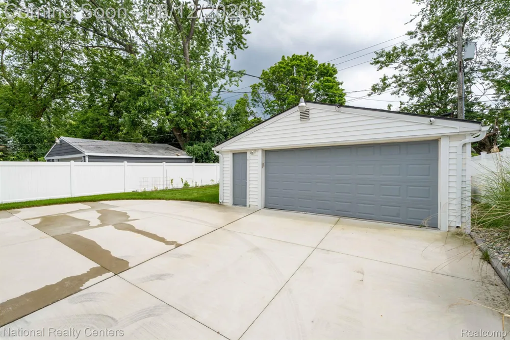 1659 Princeton Road Berkley City, MI 48072