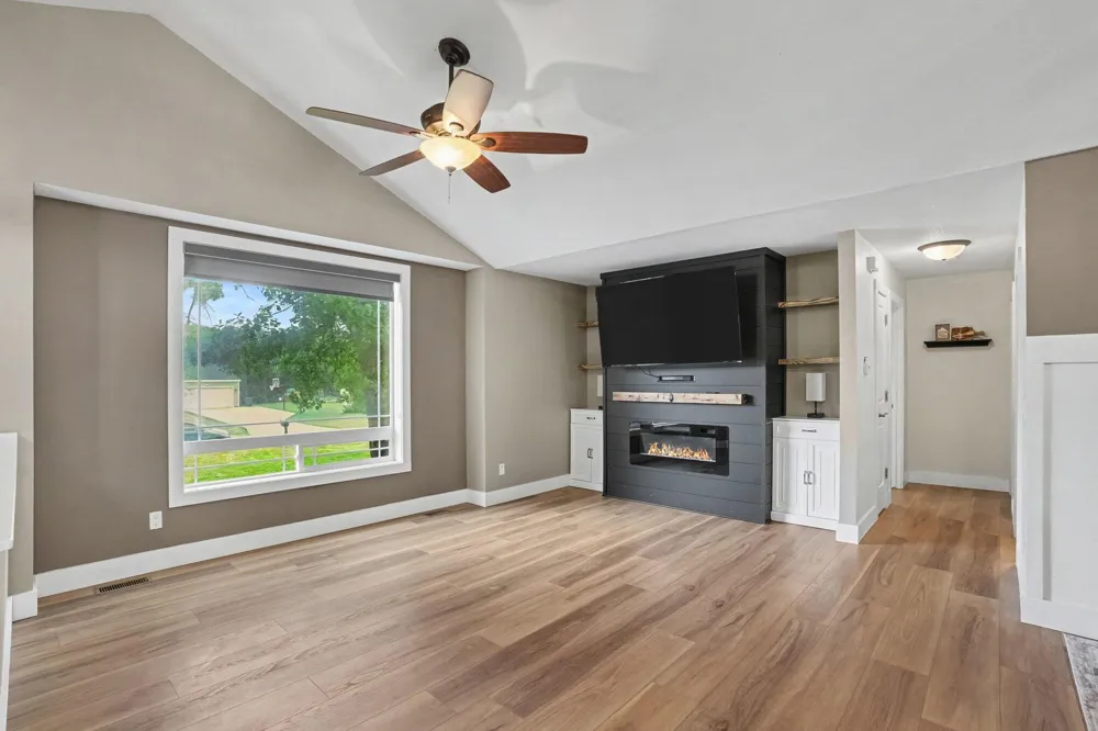 32190 Pinedale Lane Pine Grove Township, MI 49055