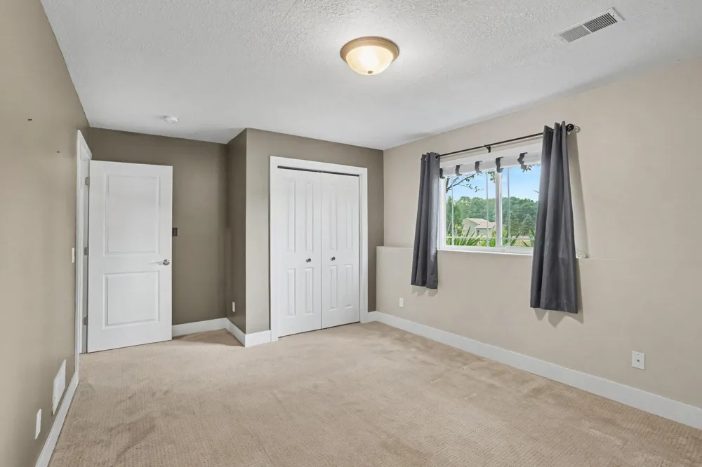 32190 Pinedale Lane Pine Grove Township, MI 49055