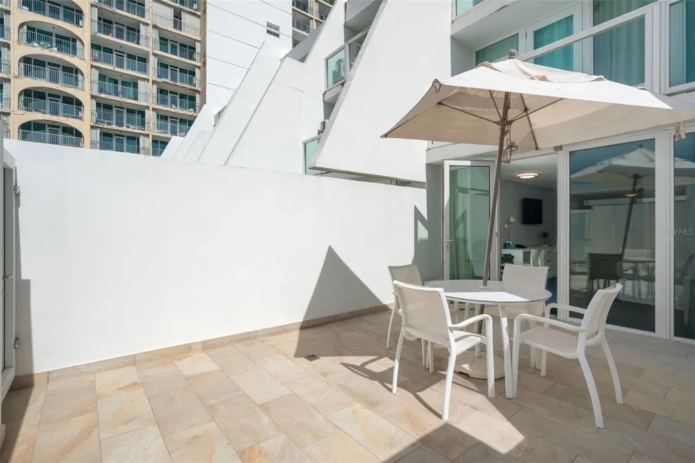 6165 ISLA VERDE AVE. #183 Carolina, PR 00979