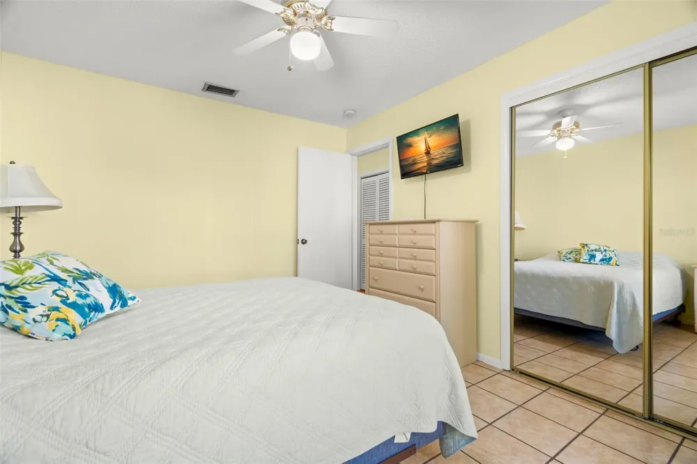 412 MOORINGS COVE DRIVE #7H Tarpon Springs, FL 34689