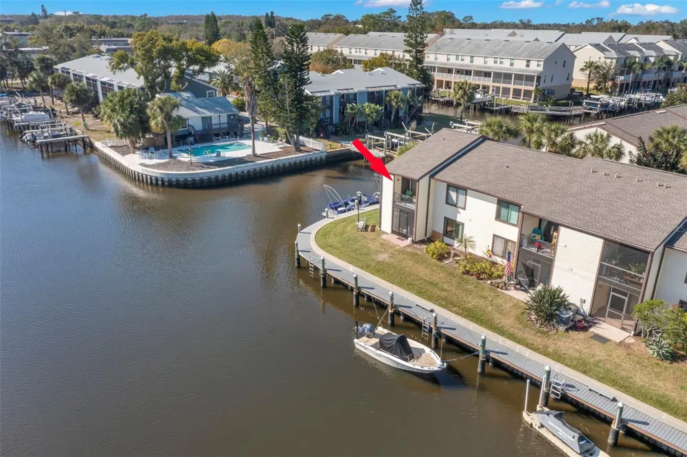 412 MOORINGS COVE DRIVE #7H Tarpon Springs, FL 34689