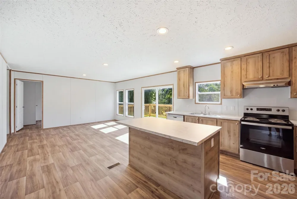 6086 Windover Creek Lane Claremont, NC 28610