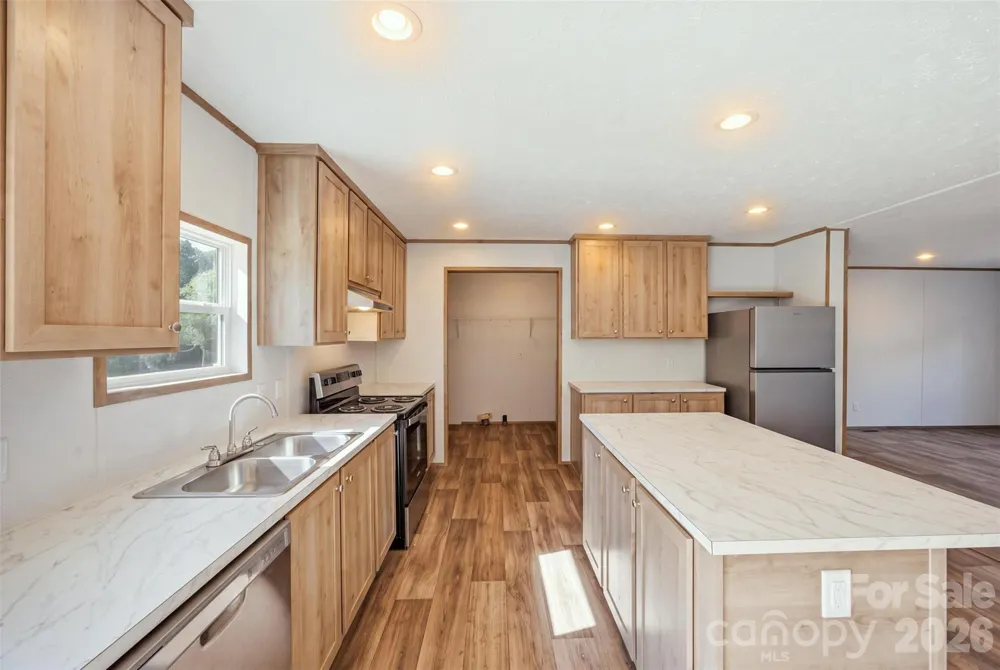 6086 Windover Creek Lane Claremont, NC 28610
