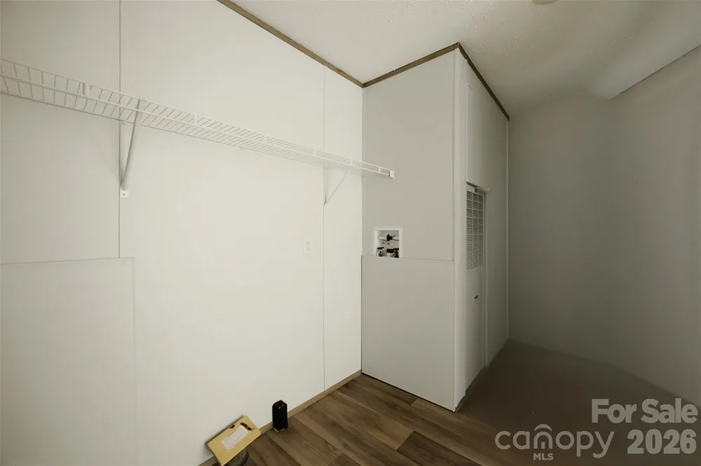 6086 Windover Creek Lane Claremont, NC 28610