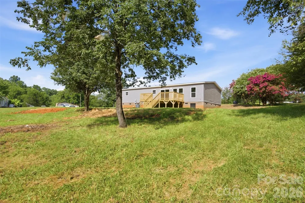 6086 Windover Creek Lane Claremont, NC 28610