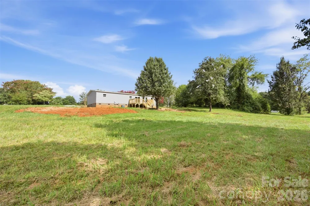 6086 Windover Creek Lane Claremont, NC 28610