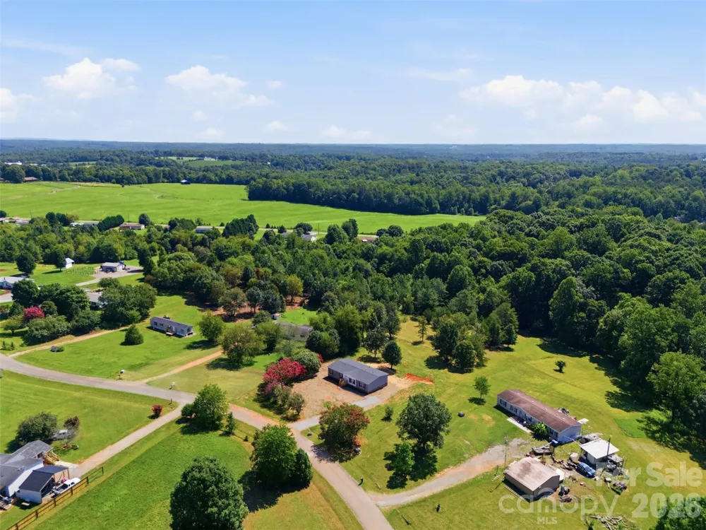 6086 Windover Creek Lane Claremont, NC 28610