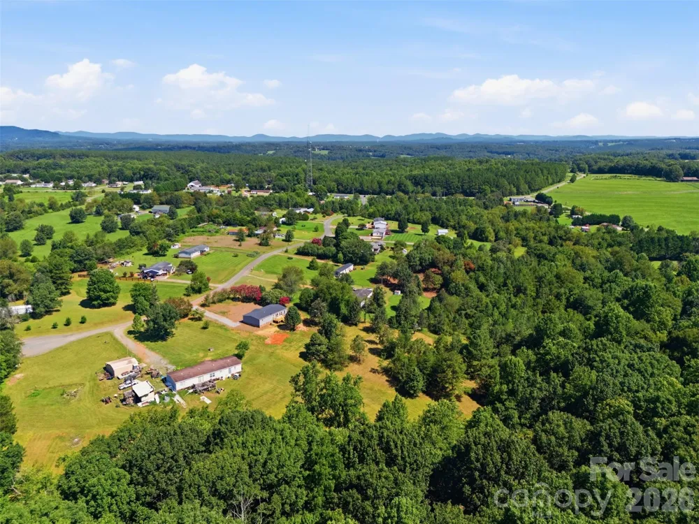 6086 Windover Creek Lane Claremont, NC 28610