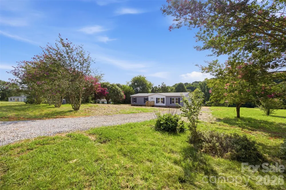 6086 Windover Creek Lane Claremont, NC 28610