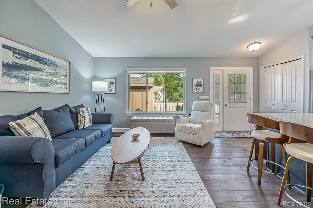 62622 RALEIGH COURT #1 South Lyon City, MI 48178