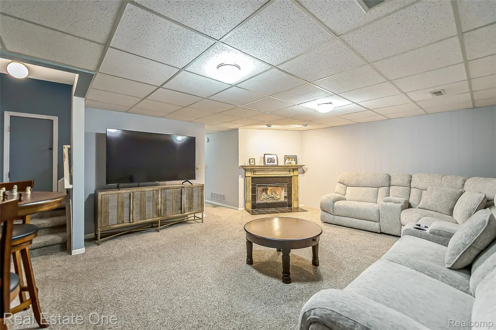 62622 RALEIGH COURT #1 South Lyon City, MI 48178