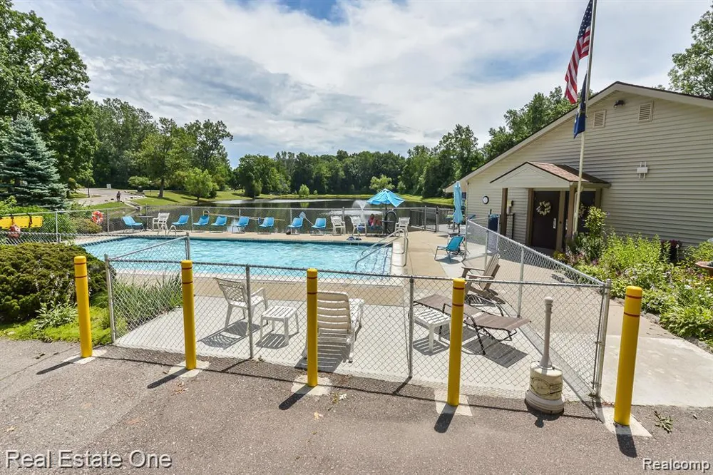 62622 RALEIGH COURT #1 South Lyon City, MI 48178