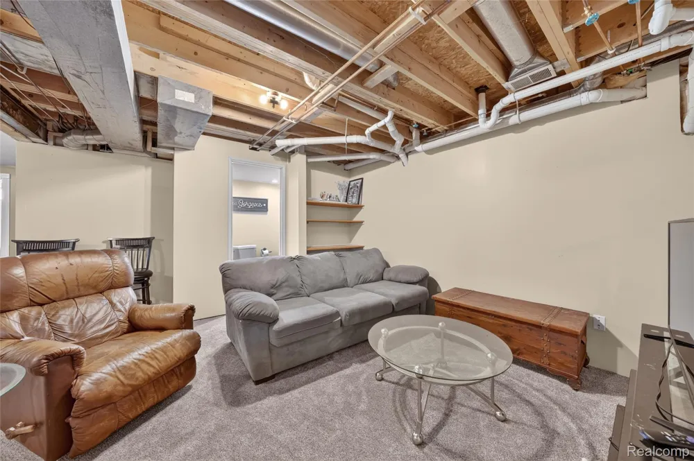 16130 Aspen Hollow Drive Fenton Charter Township, MI 48430