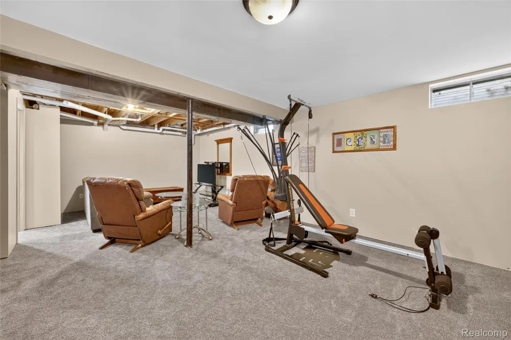 16130 Aspen Hollow Drive Fenton Charter Township, MI 48430