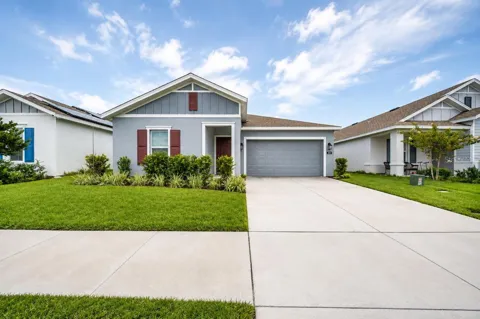 688 SAND PINE LN