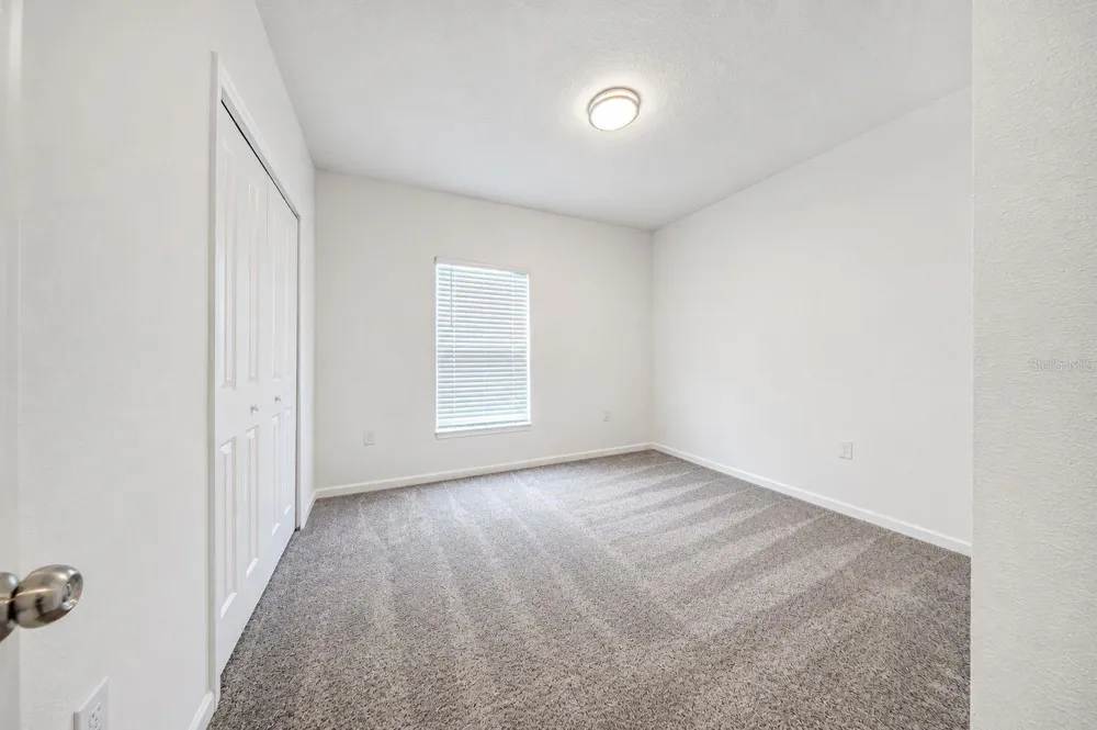 688 SAND PINE LN Haines City, FL 33844