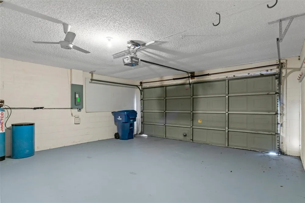 1628 BAKER ROAD Lutz, FL 33559
