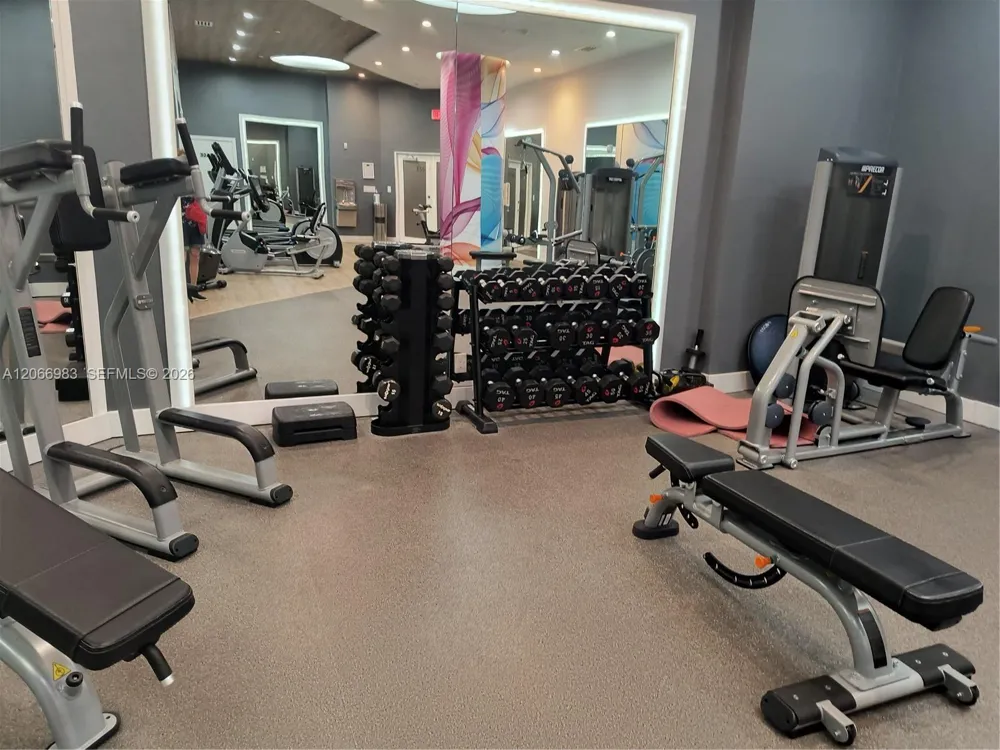 3610 Yacht Club Dr #514 Aventura, FL 33180